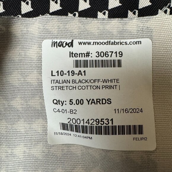 Mood Fabrics Italian Black/Off White Stretch Cotton triangle print NWT - Picture 2 of 4